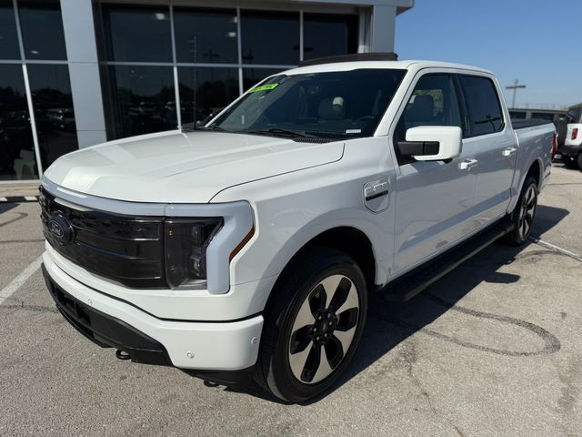 2022 Ford F-150 Lightning LARIAT