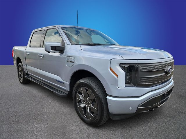 2022 Ford F-150 Lightning LARIAT