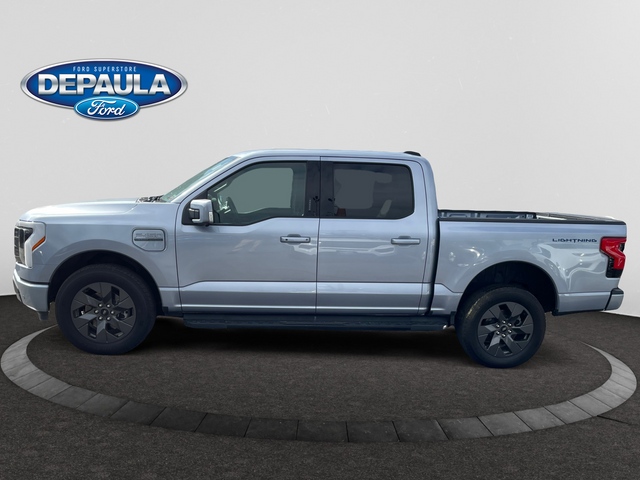 2022 Ford F-150 Lightning LARIAT