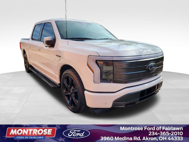 2022 Ford F-150 Lightning LARIAT