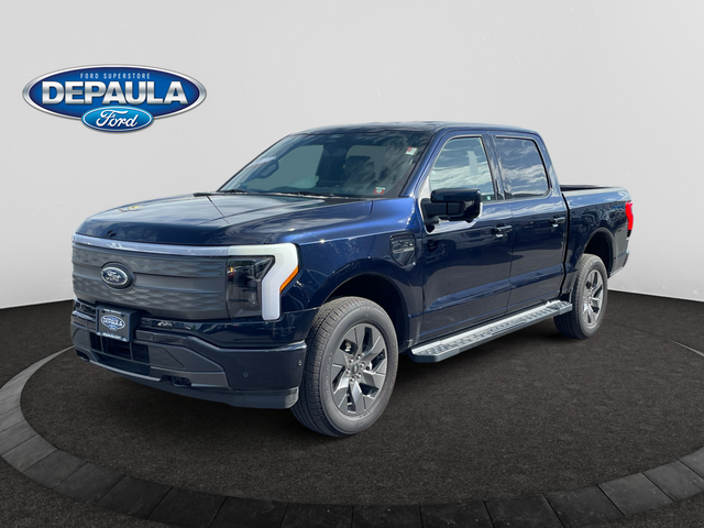 2022 Ford F-150 Lightning LARIAT