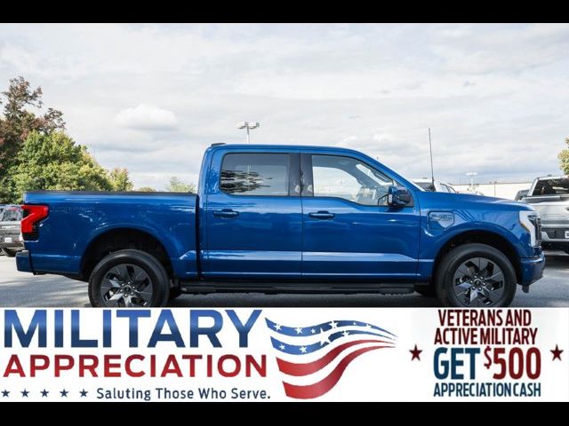 2022 Ford F-150 Lightning LARIAT