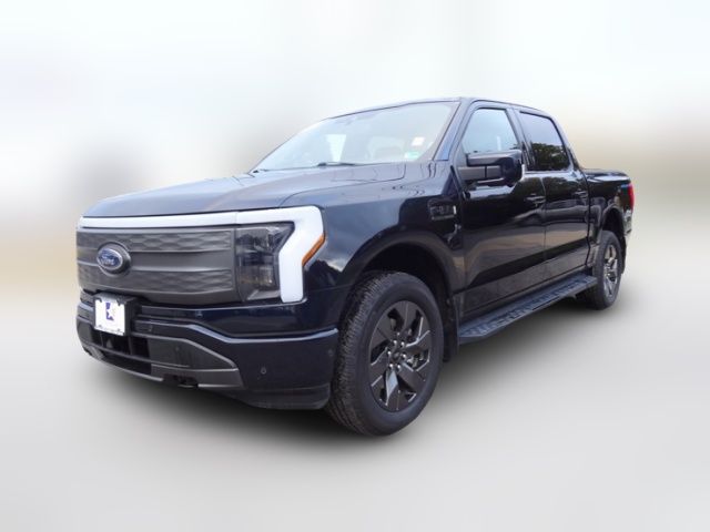 2022 Ford F-150 Lightning LARIAT