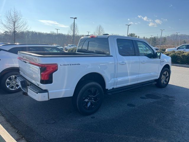 2022 Ford F-150 Lightning LARIAT