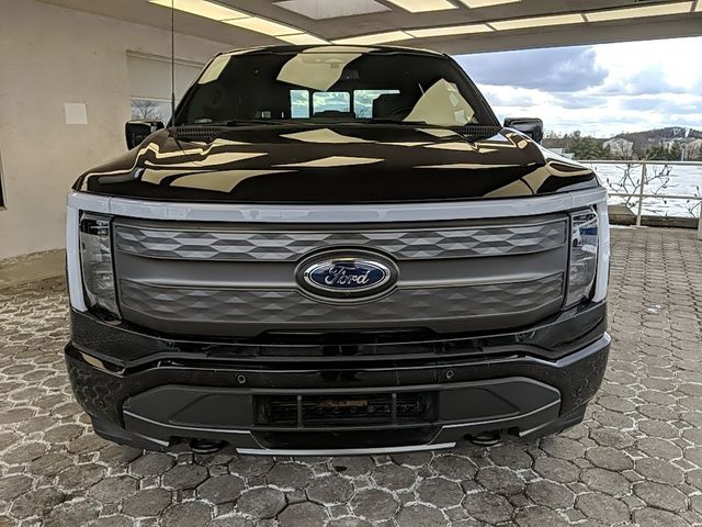 2022 Ford F-150 Lightning LARIAT