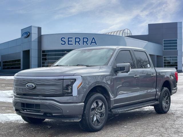 2022 Ford F-150 Lightning LARIAT