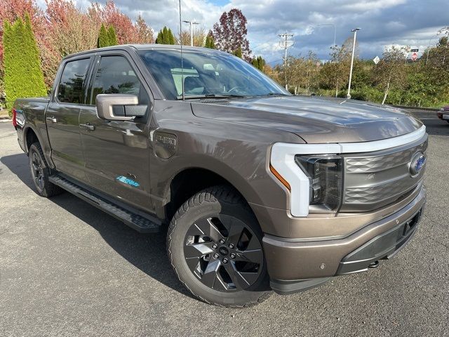 2022 Ford F-150 Lightning LARIAT