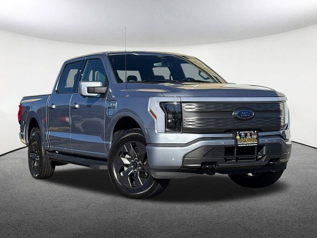 2022 Ford F-150 Lightning LARIAT