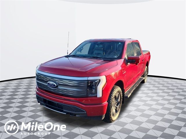 2022 Ford F-150 Lightning LARIAT