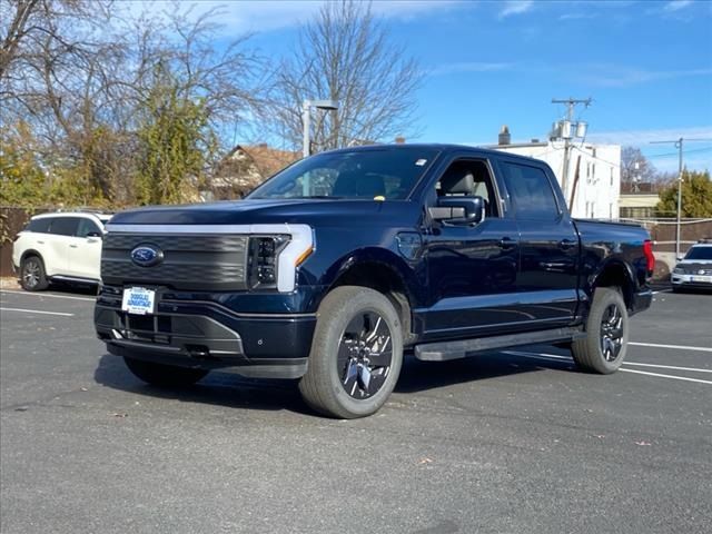 2022 Ford F-150 Lightning LARIAT