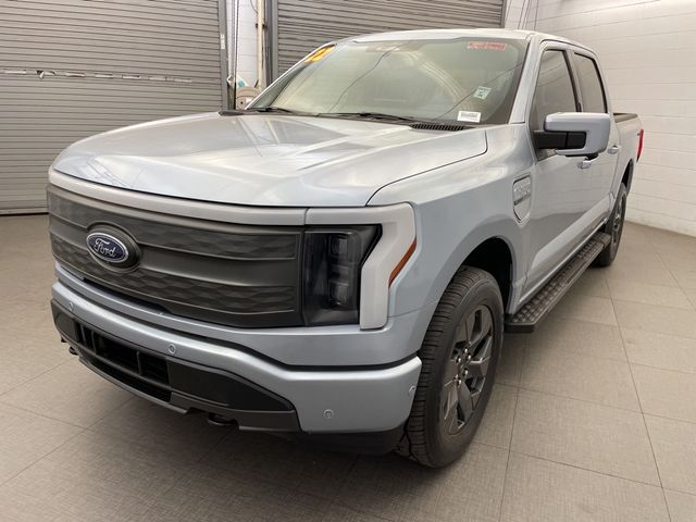 2022 Ford F-150 Lightning LARIAT