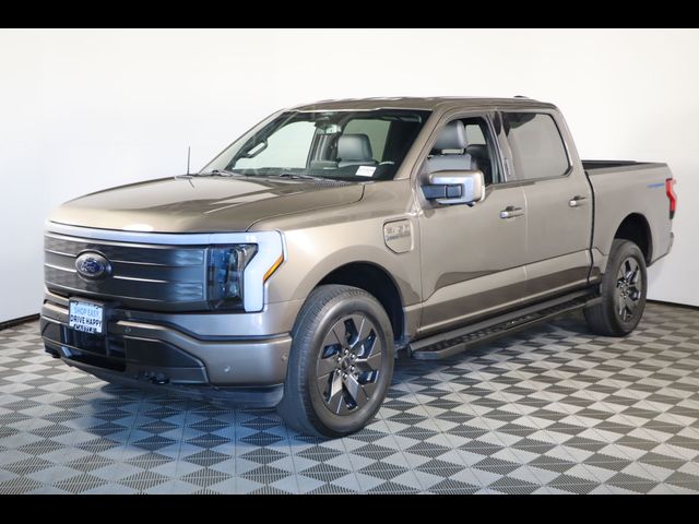 2022 Ford F-150 Lightning LARIAT