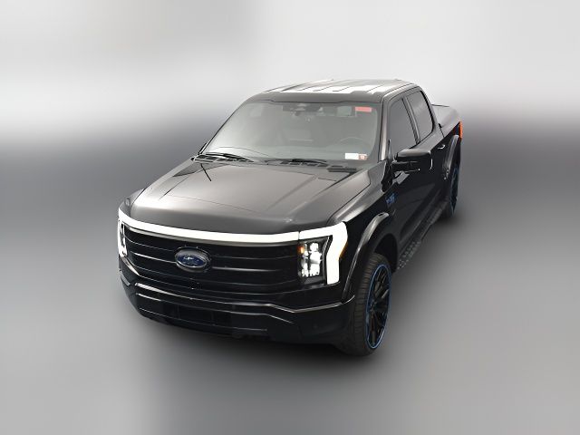 2022 Ford F-150 Lightning LARIAT