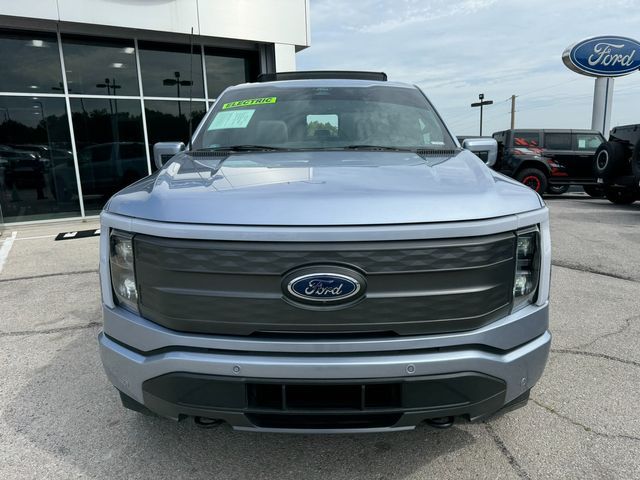 2022 Ford F-150 Lightning LARIAT