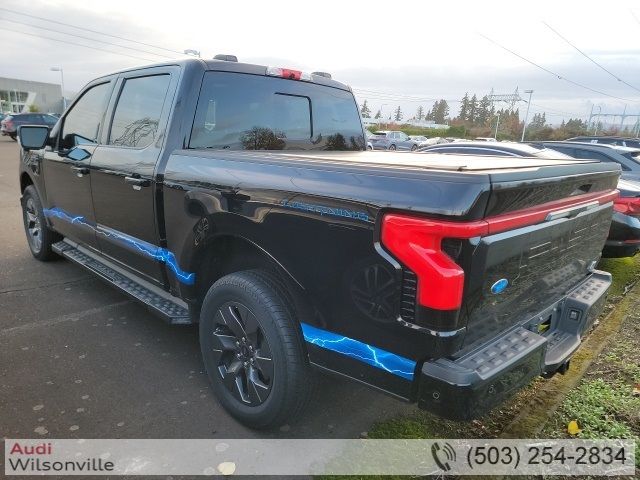 2022 Ford F-150 Lightning LARIAT