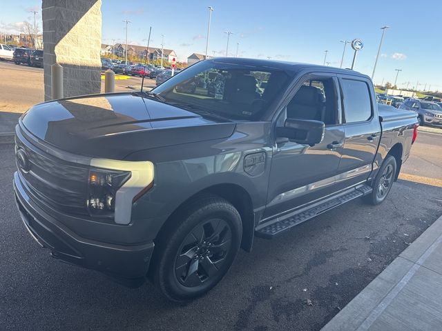 2022 Ford F-150 Lightning LARIAT