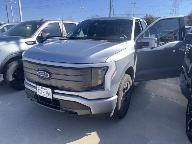 2022 Ford F-150 Lightning LARIAT