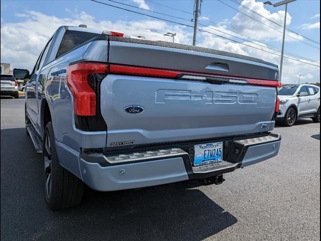 2022 Ford F-150 Lightning Platinum