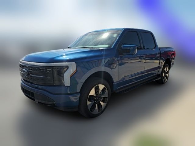 2022 Ford F-150 Lightning Platinum