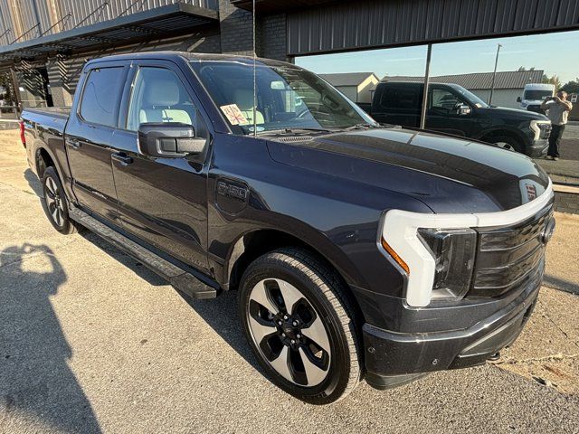 2022 Ford F-150 Lightning Platinum