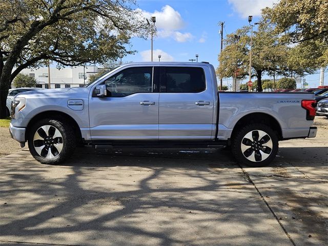 2022 Ford F-150 Lightning Platinum