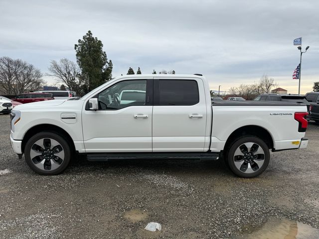 2022 Ford F-150 Lightning Platinum