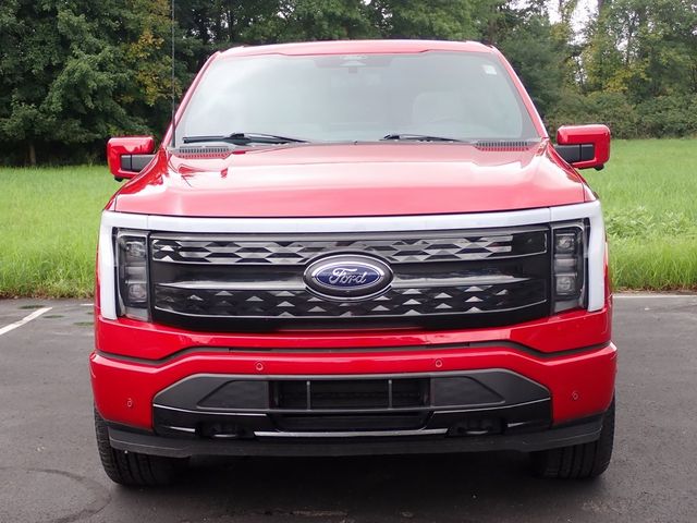 2022 Ford F-150 Lightning Platinum