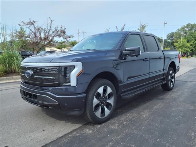 2022 Ford F-150 Lightning Platinum