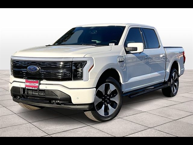 2022 Ford F-150 Lightning Platinum