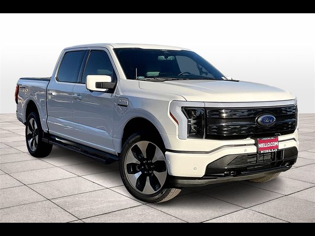 2022 Ford F-150 Lightning Platinum