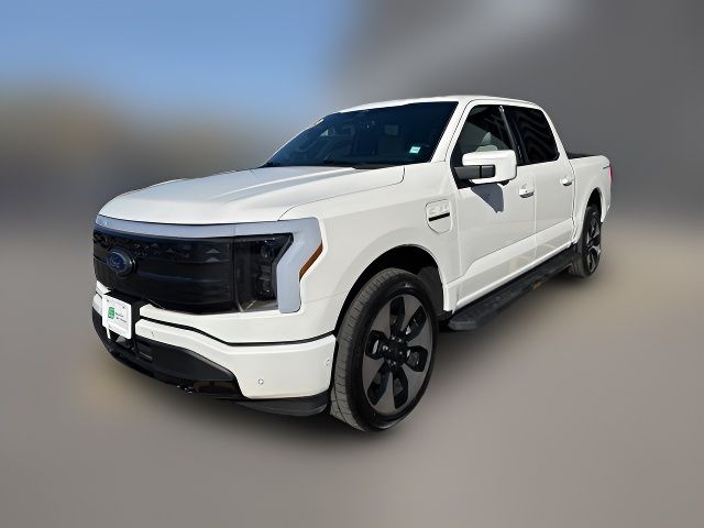 2022 Ford F-150 Lightning Platinum