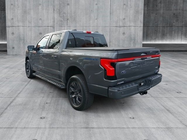 2022 Ford F-150 Lightning LARIAT