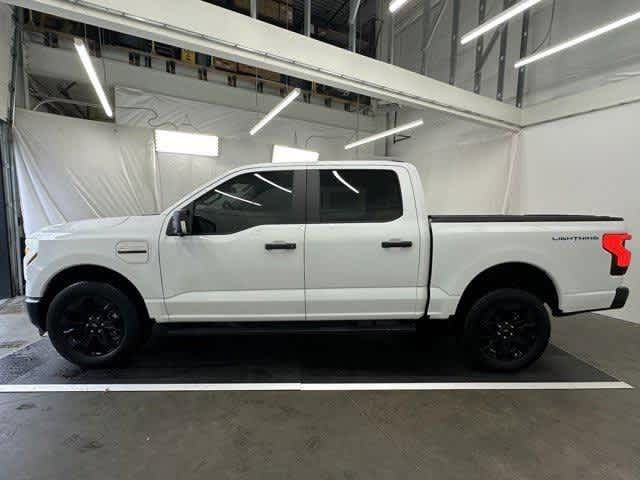 2022 Ford F-150 Lightning Pro