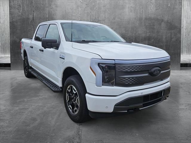 2022 Ford F-150 Lightning XLT