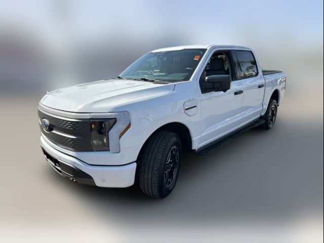 2022 Ford F-150 Lightning XLT