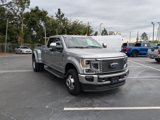 2022 Ford F-350 Lariat