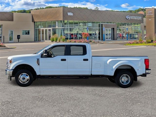 2022 Ford F-350 XL