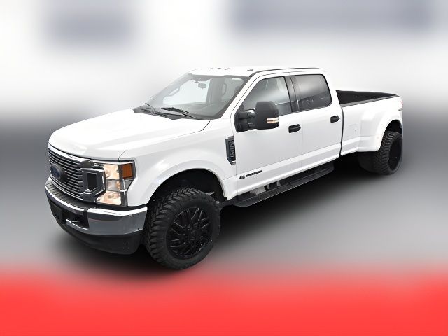 2022 Ford F-350 XLT