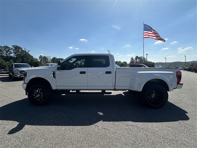 2022 Ford F-350 XLT