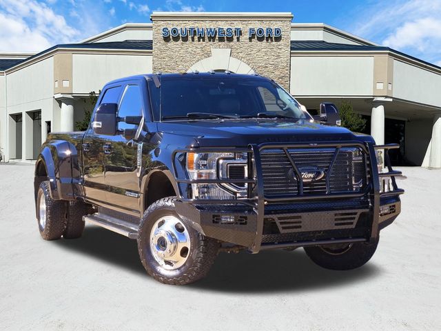 2022 Ford F-350 Lariat