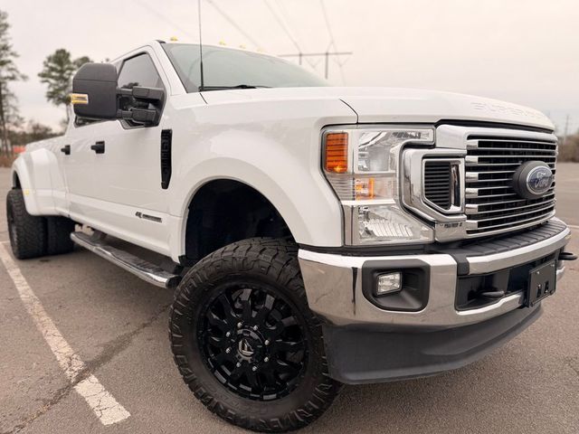 2022 Ford F-350 Lariat