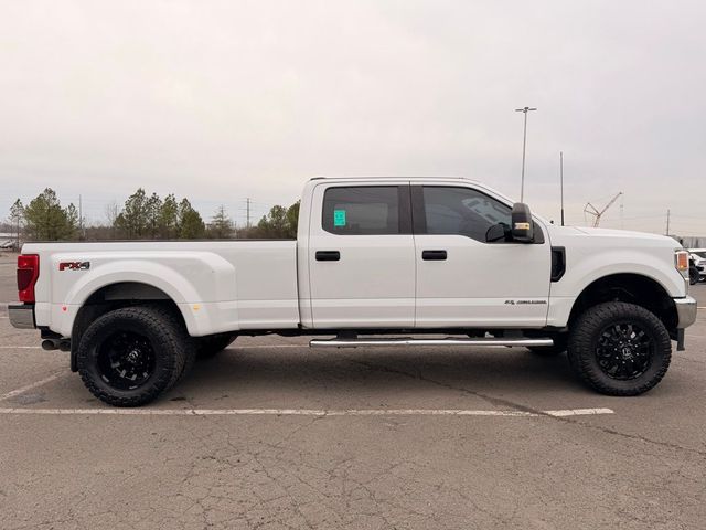 2022 Ford F-350 Lariat