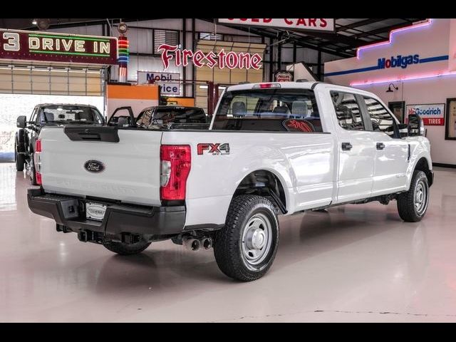 2022 Ford F-350 XL