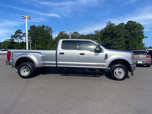 2022 Ford F-350 XLT