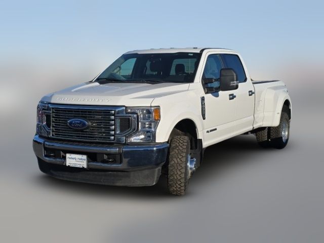 2022 Ford F-350 XLT