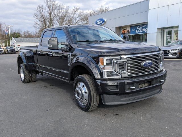 2022 Ford F-450 Limited