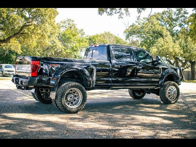 2022 Ford F-450 Platinum