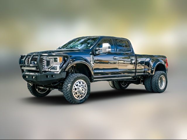 2022 Ford F-450 Platinum