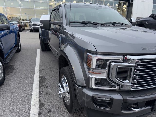 2022 Ford F-450 Platinum