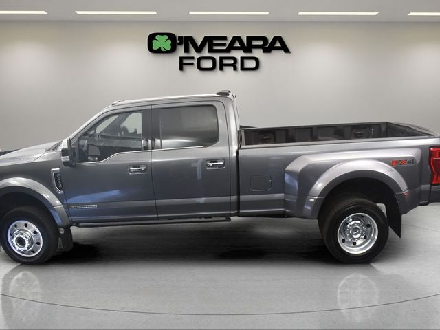 2022 Ford F-450 Platinum